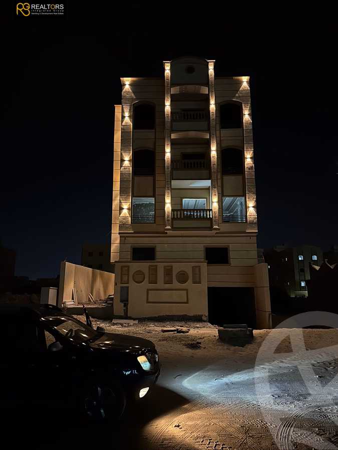 https://aqarmap.com.eg/en/listing/5583160-for-sale-cairo-6th-of-october-el-wahatt-road