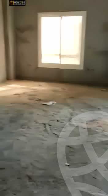 https://aqarmap.com.eg/en/listing/5583368-for-sale-cairo-6th-of-october-compounds-dream-land-flower-resort