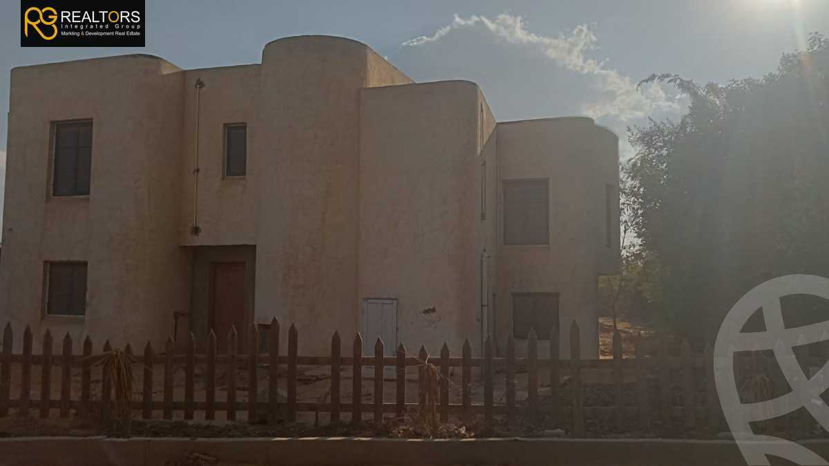 https://aqarmap.com.eg/en/listing/5583935-for-sale-cairo-el-sheikh-zayed-city-alex-cairo-desert-road-mdyn-sfnks-ljdyd-sandorini