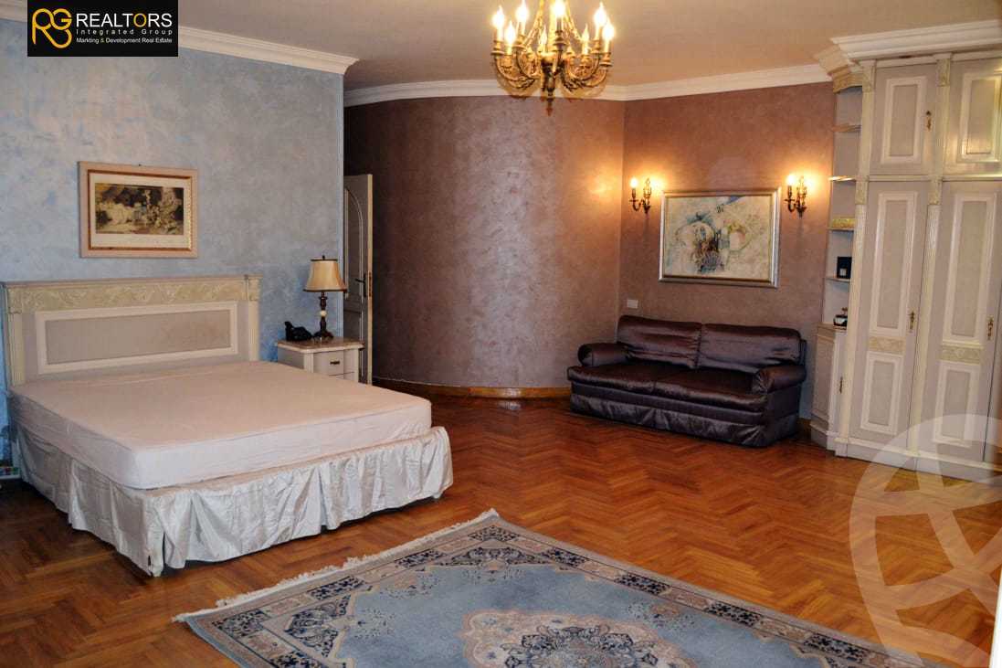 https://aqarmap.com.eg/en/listing/5584266-for-sale-cairo-el-sheikh-zayed-city-alex-cairo-desert-road