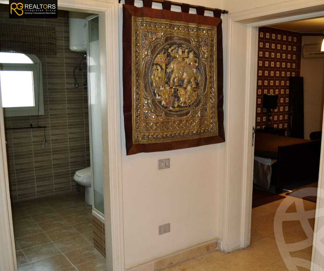 https://aqarmap.com.eg/en/listing/5584266-for-sale-cairo-el-sheikh-zayed-city-alex-cairo-desert-road