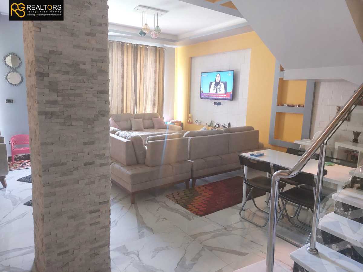 https://aqarmap.com.eg/en/listing/5586380-for-sale-cairo-6th-of-october-compounds-reem-residence