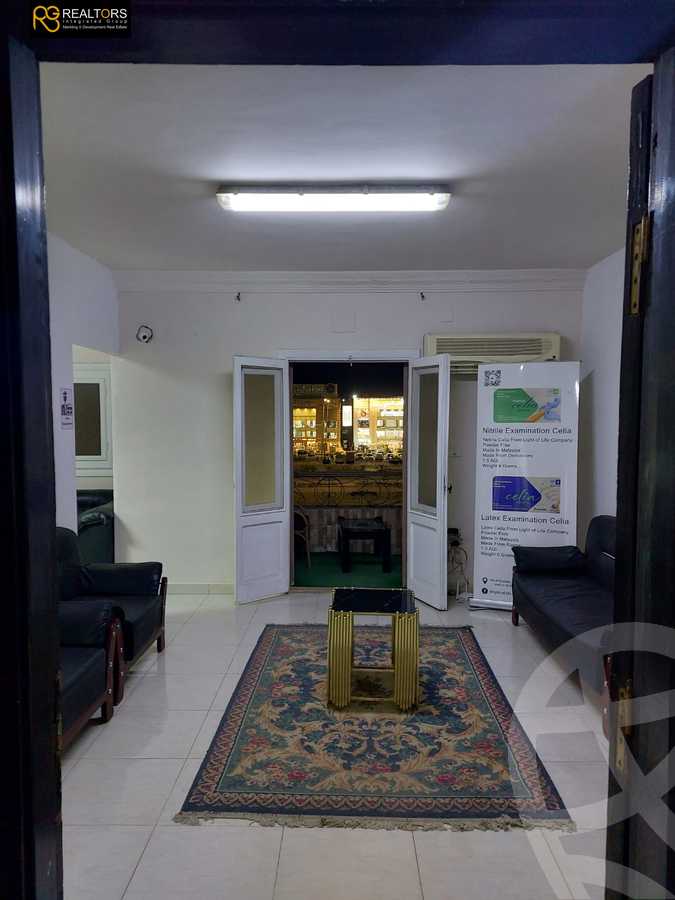 https://aqarmap.com.eg/en/listing/5594441-for-sale-cairo-6th-of-october-el-ahyaa-neighborhood-4th-neighbourhood-1