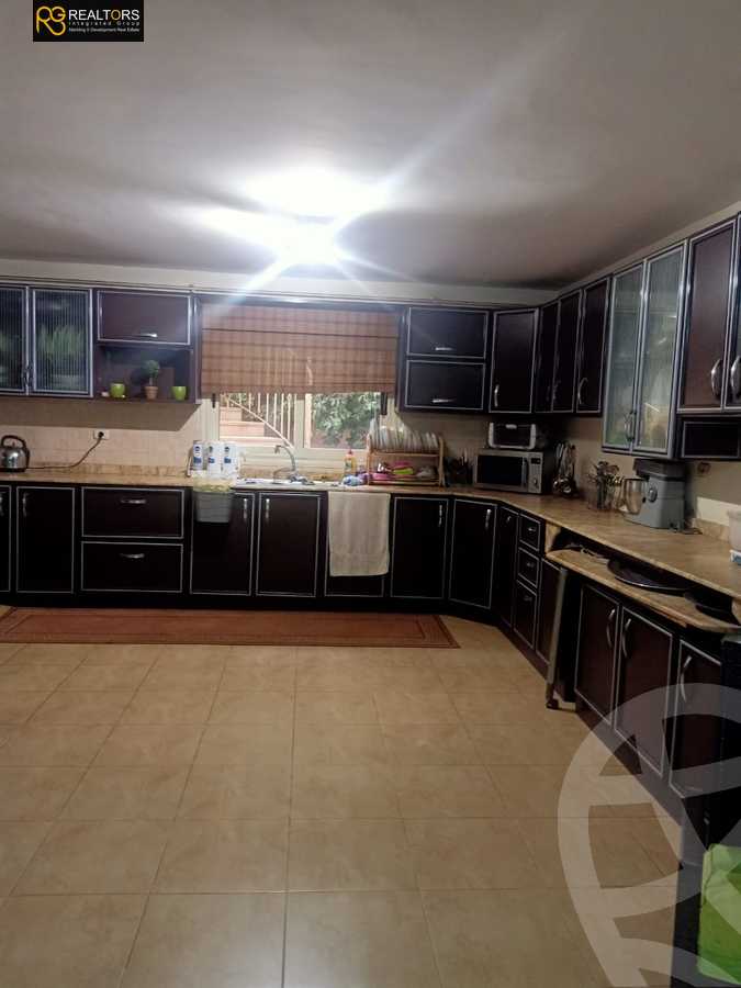 https://aqarmap.com.eg/en/listing/5594458-for-sale-cairo-el-sheikh-zayed-city-compounds-el-yasmeen-compound