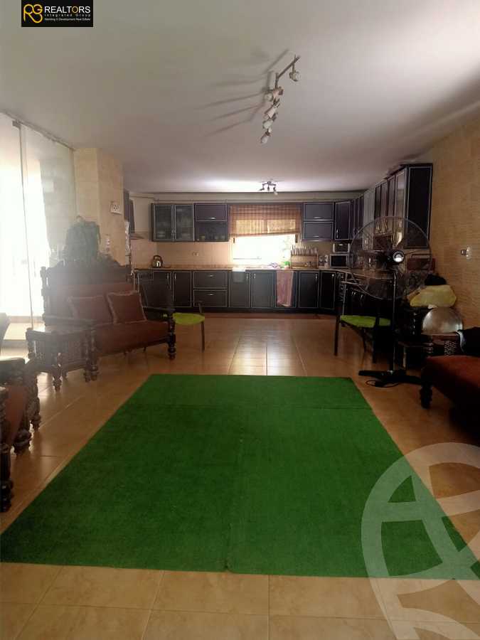 https://aqarmap.com.eg/en/listing/5594458-for-sale-cairo-el-sheikh-zayed-city-compounds-el-yasmeen-compound