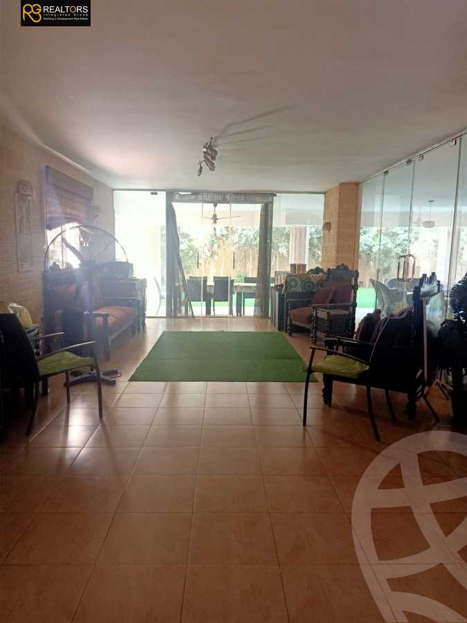 https://aqarmap.com.eg/en/listing/5594458-for-sale-cairo-el-sheikh-zayed-city-compounds-el-yasmeen-compound