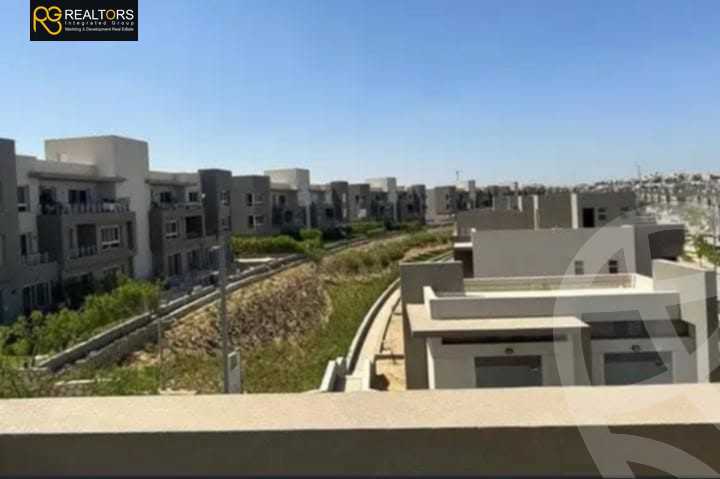 https://aqarmap.com.eg/en/listing/5594487-for-sale-cairo-el-sheikh-zayed-city-compounds-etapa