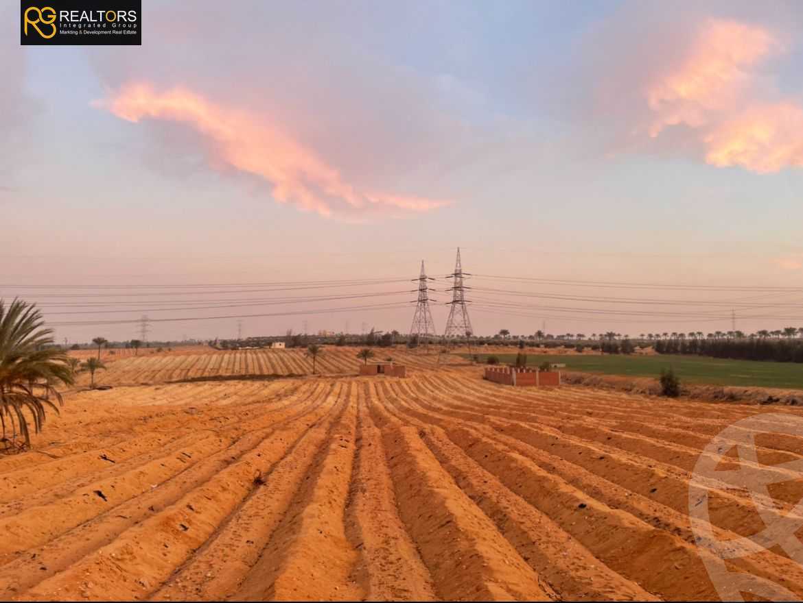 https://aqarmap.com.eg/ar/listing/5600889-for-sale-cairo-el-sheikh-zayed-city-alex-cairo-desert-road