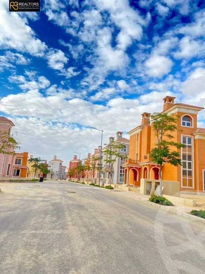 https://aqarmap.com.eg/en/listing/5630374-for-sale-cairo-6th-of-october-compounds-jn-ktwbr