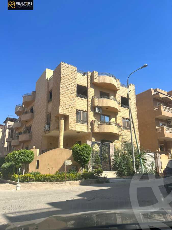 https://aqarmap.com.eg/en/listing/5631205-for-sale-cairo-6th-of-october-hadaeq-october-el-fardoos-city-al-fardoos-st