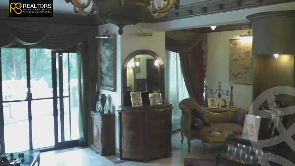 https://aqarmap.com.eg/en/listing/5632907-for-sale-cairo-6th-of-october-hadaeq-october-kmbwnd-fy-hdyq-ktwbr-hay-el-ashgar