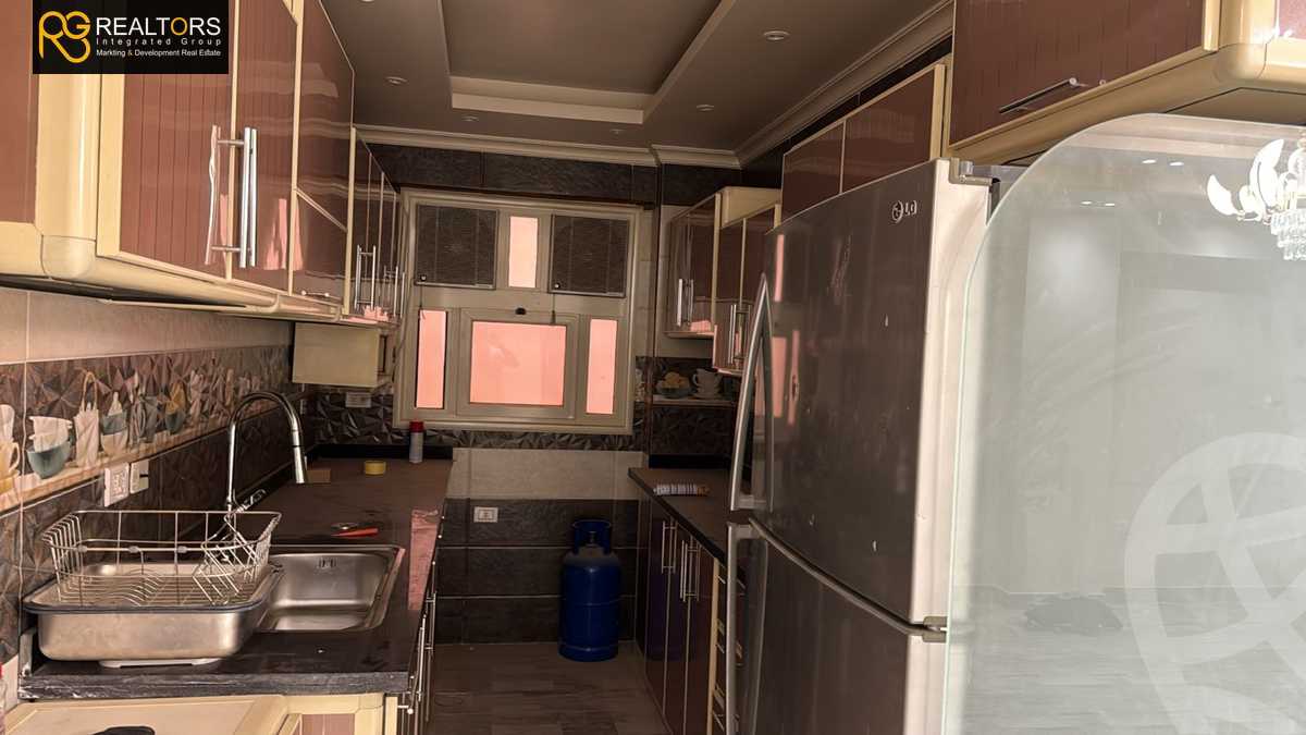 https://aqarmap.com.eg/en/listing/5632902-for-sale-cairo-6th-of-october-el-tawsaat-el-shamalya