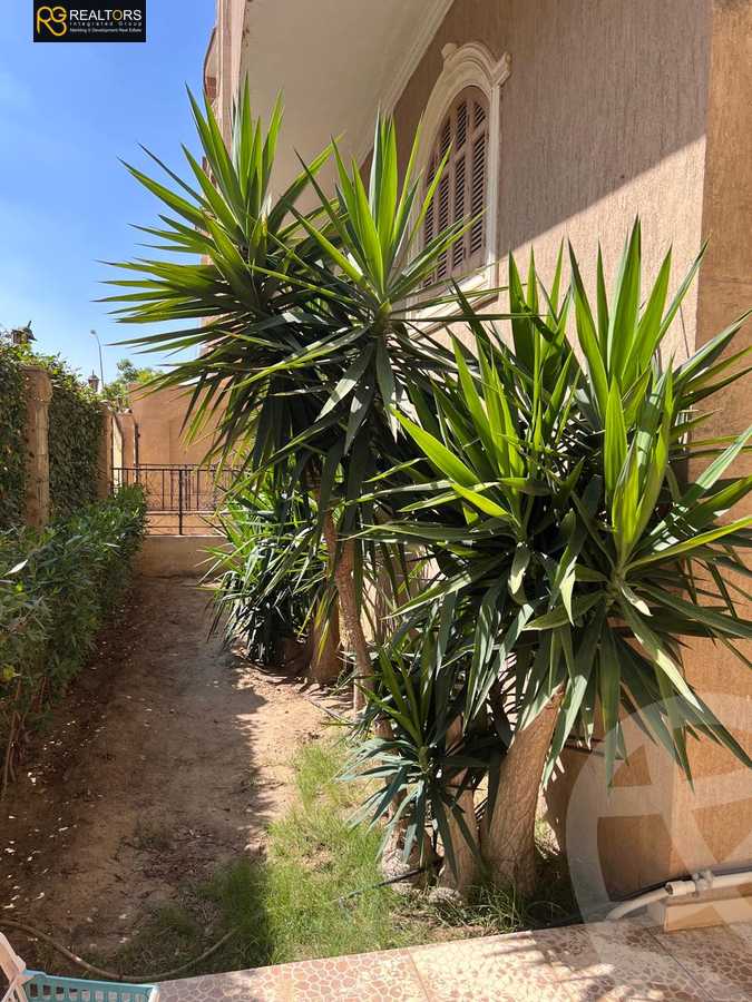 https://aqarmap.com.eg/en/listing/5632929-for-sale-cairo-6th-of-october-el-ahyaa-neighborhood-1st-al-maahad