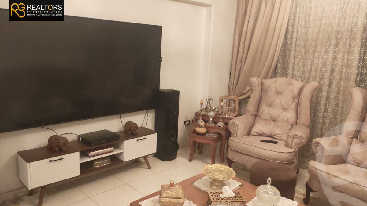 https://aqarmap.com.eg/en/listing/5656827-for-sale-cairo-6th-of-october-central-axis