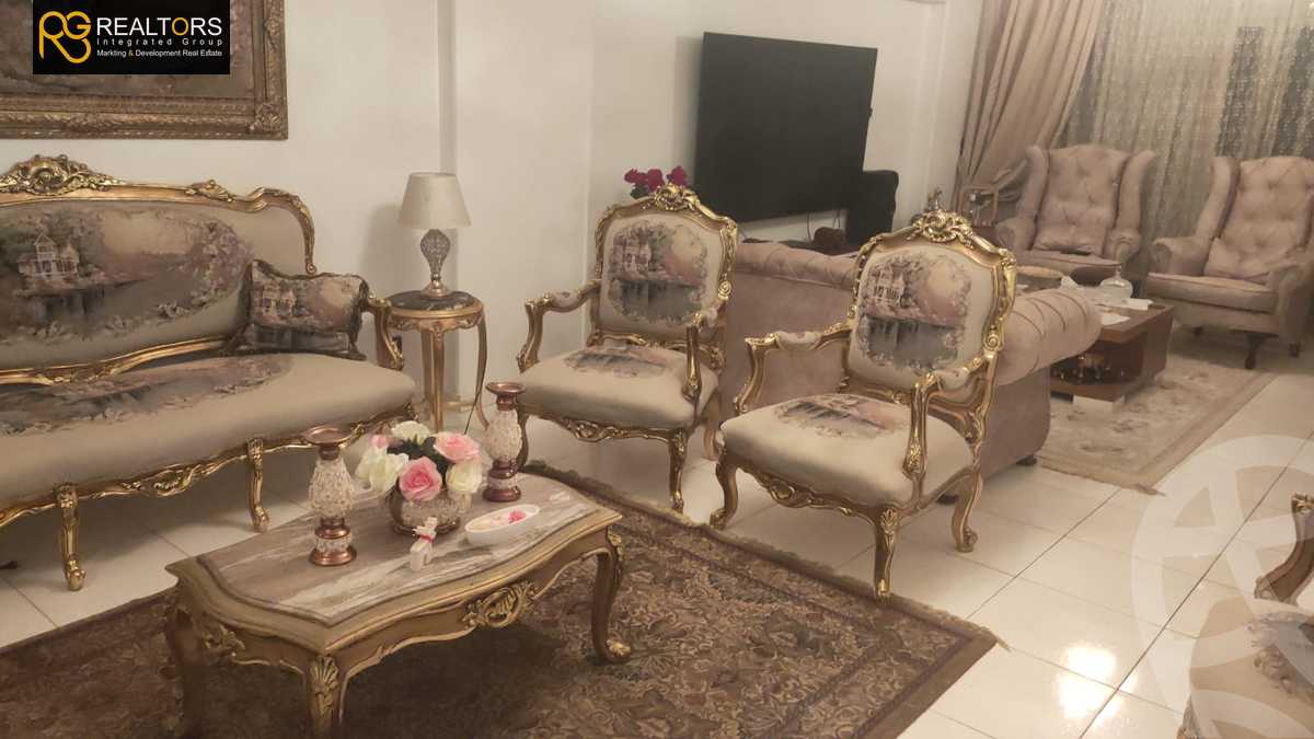https://aqarmap.com.eg/en/listing/5656827-for-sale-cairo-6th-of-october-central-axis