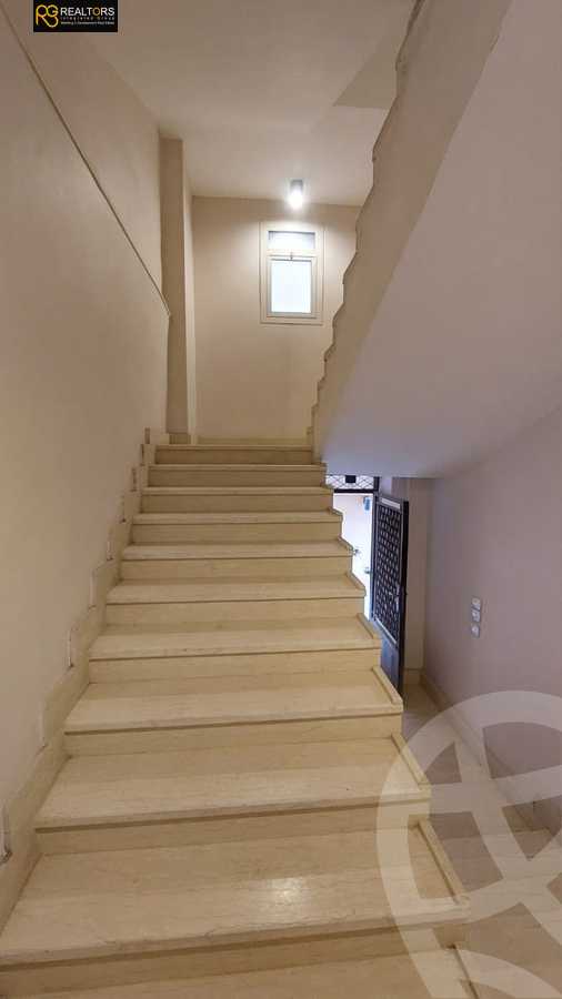 https://aqarmap.com.eg/en/listing/5658169-for-sale-cairo-6th-of-october-el-ahyaa-neighborhood-3rd-no-8-st