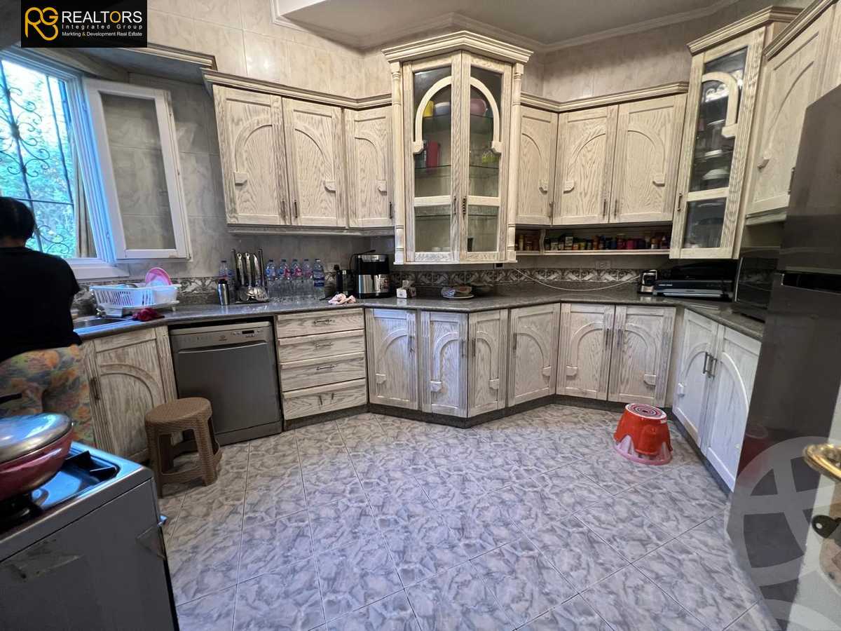 https://aqarmap.com.eg/ar/listing/5658248-for-sale-cairo-6th-of-october-compounds-mena-garden-city