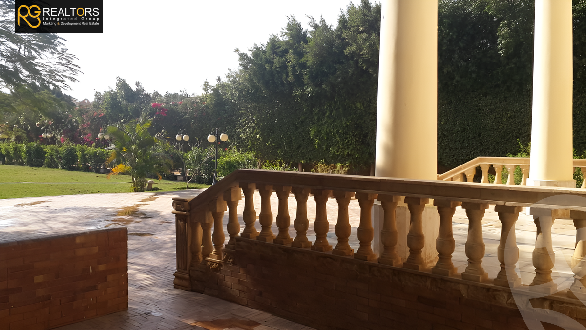 https://aqarmap.com.eg/en/listing/5658494-for-sale-cairo-el-sheikh-zayed-city-alex-cairo-desert-road