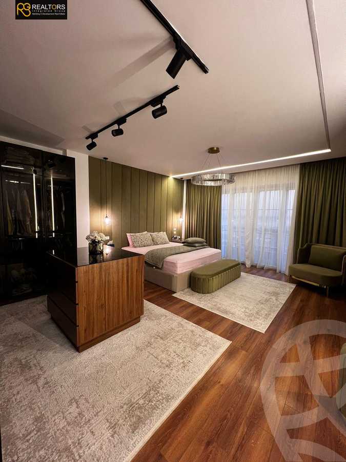 https://aqarmap.com.eg/en/listing/5658506-for-sale-cairo-6th-of-october-compounds-pyramids-walk