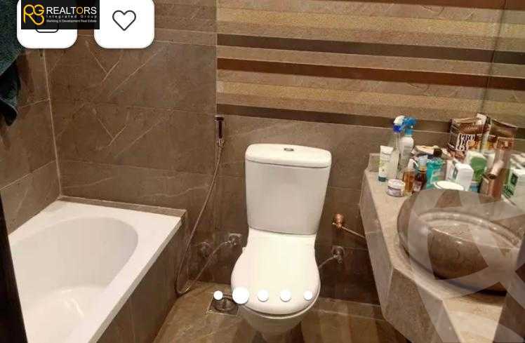 https://aqarmap.com.eg/en/listing/5661406-for-sale-cairo-el-sheikh-zayed-city-compounds-royal-meadows