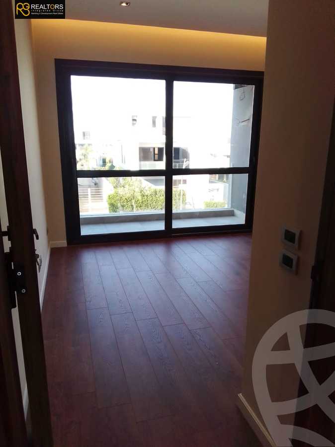 https://aqarmap.com.eg/en/listing/5677695-for-sale-cairo-el-sheikh-zayed-city-compounds-el-patio-zahraa