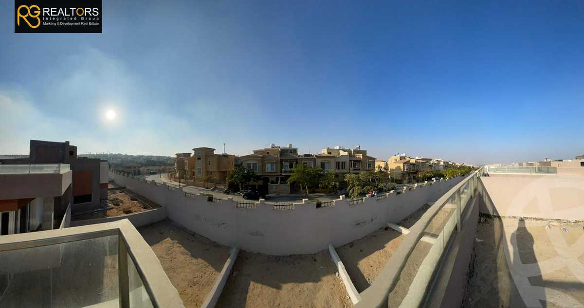 https://aqarmap.com.eg/ar/listing/5677770-for-sale-cairo-el-sheikh-zayed-city-compounds-zayed-regency