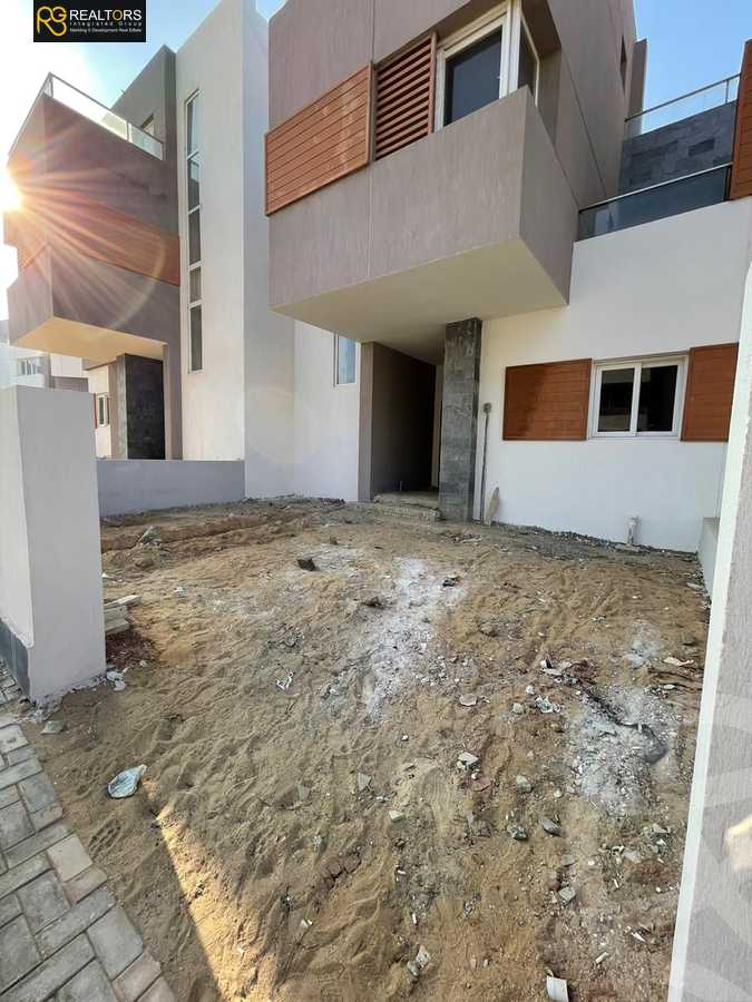 https://aqarmap.com.eg/ar/listing/5677770-for-sale-cairo-el-sheikh-zayed-city-compounds-zayed-regency