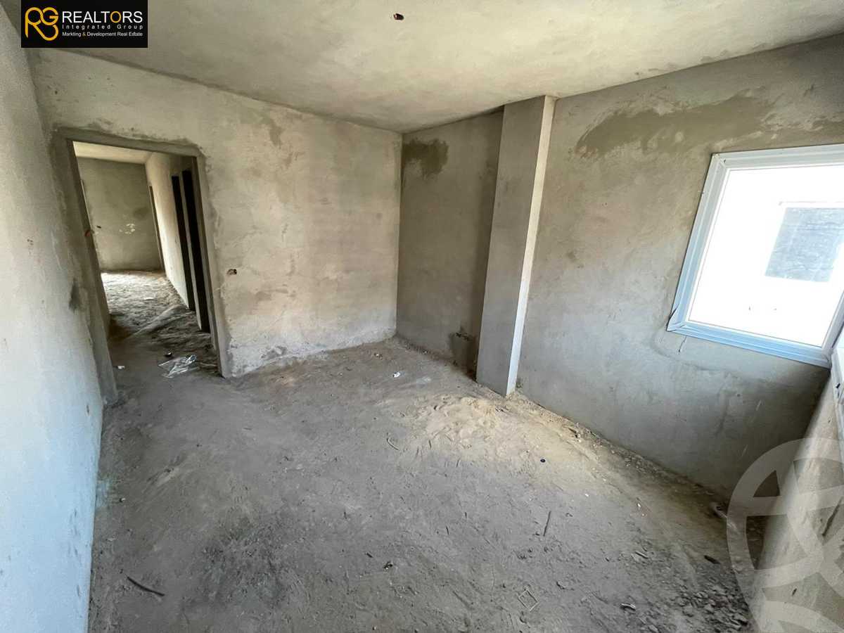 https://aqarmap.com.eg/ar/listing/5677770-for-sale-cairo-el-sheikh-zayed-city-compounds-zayed-regency
