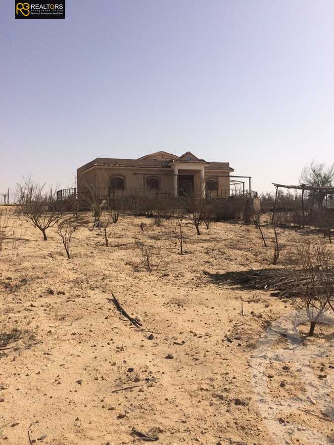 https://aqarmap.com.eg/ar/listing/5677834-for-sale-cairo-el-sheikh-zayed-city-lshykh-zyd-ljdyd-el-reef-el-oroby