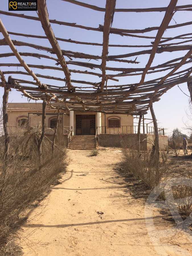 https://aqarmap.com.eg/ar/listing/5677834-for-sale-cairo-el-sheikh-zayed-city-lshykh-zyd-ljdyd-el-reef-el-oroby