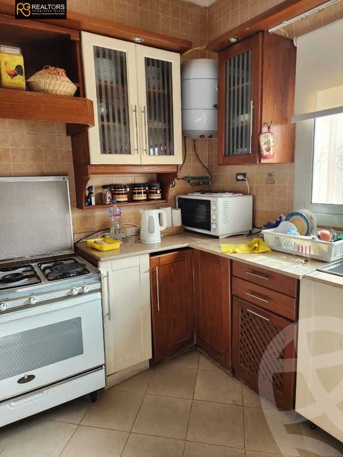 https://aqarmap.com.eg/ar/listing/5677922-for-sale-cairo-el-sheikh-zayed-city-lshykh-zyd-ljdyd-el-reef-el-oroby