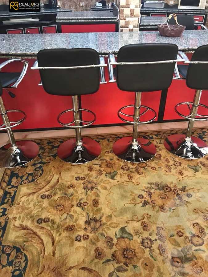 https://aqarmap.com.eg/ar/listing/5678050-for-sale-cairo-el-sheikh-zayed-city-alex-cairo-desert-road