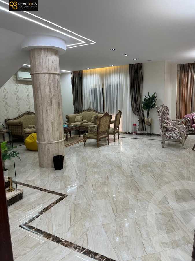 https://aqarmap.com.eg/ar/listing/5678062-for-sale-cairo-el-sheikh-zayed-city-compounds-el-khamayel