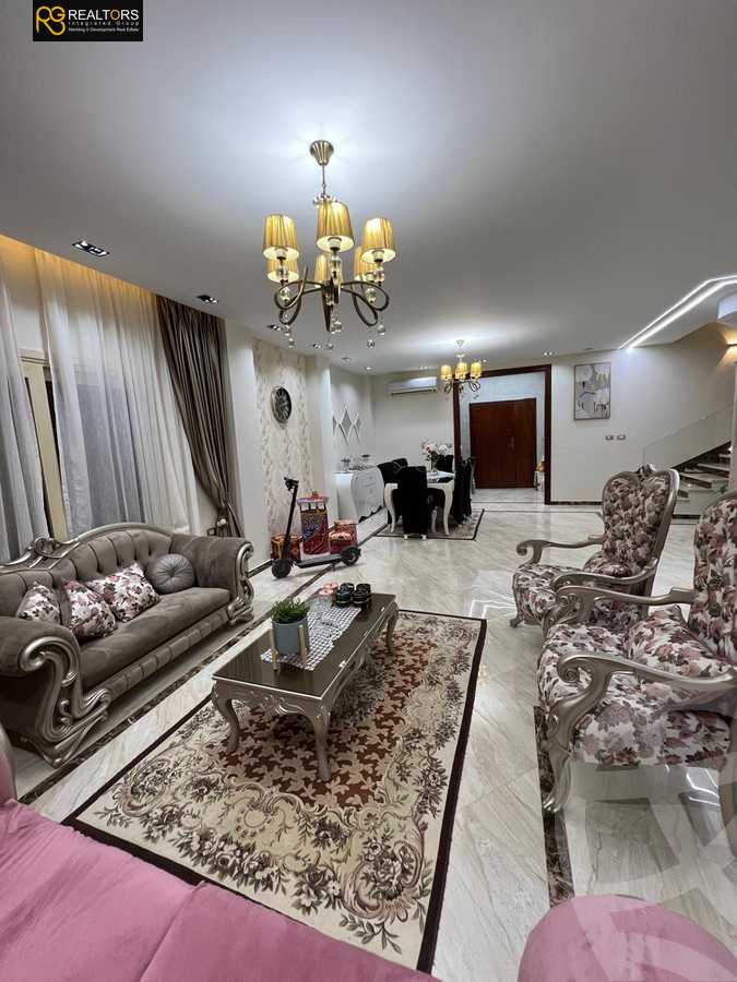 https://aqarmap.com.eg/ar/listing/5678062-for-sale-cairo-el-sheikh-zayed-city-compounds-el-khamayel