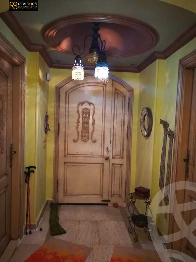 https://aqarmap.com.eg/en/listing/5678066-for-sale-cairo-el-sheikh-zayed-city-compounds-hadayek-el-mohandiseen