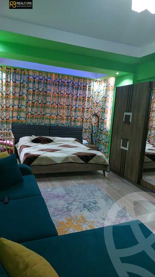 https://aqarmap.com.eg/en/listing/5678067-for-sale-cairo-el-sheikh-zayed-city-compounds