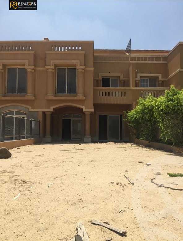 https://aqarmap.com.eg/en/listing/5685694-for-sale-cairo-el-sheikh-zayed-city-compounds-royal-meadows