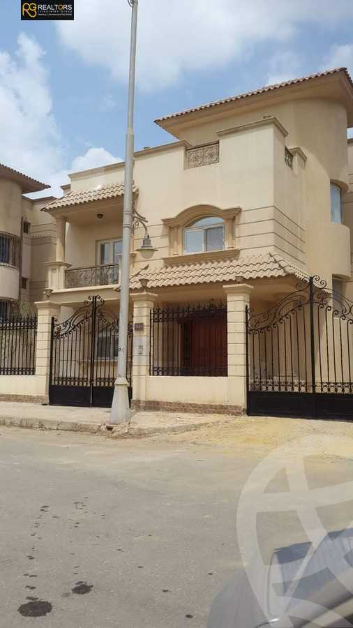 https://aqarmap.com.eg/en/listing/5686412-for-rent-cairo-el-sheikh-zayed-city-compounds-royal-city