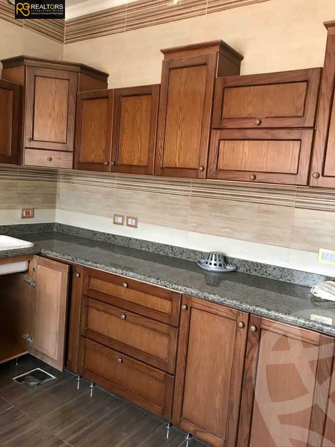 https://aqarmap.com.eg/en/listing/5686412-for-rent-cairo-el-sheikh-zayed-city-compounds-royal-city