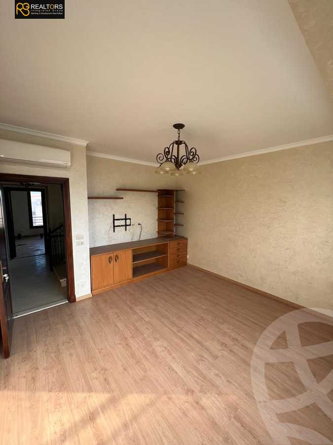 https://aqarmap.com.eg/ar/listing/5707623-for-sale-cairo-6th-of-october-compounds-reem-residence