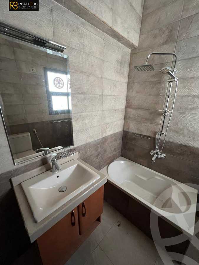 https://aqarmap.com.eg/ar/listing/5707623-for-sale-cairo-6th-of-october-compounds-reem-residence