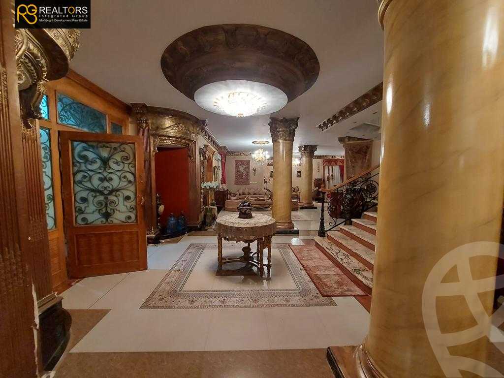 https://aqarmap.com.eg/ar/listing/5707639-for-sale-cairo-el-sheikh-zayed-city-compounds-el-yasmeen-compound
