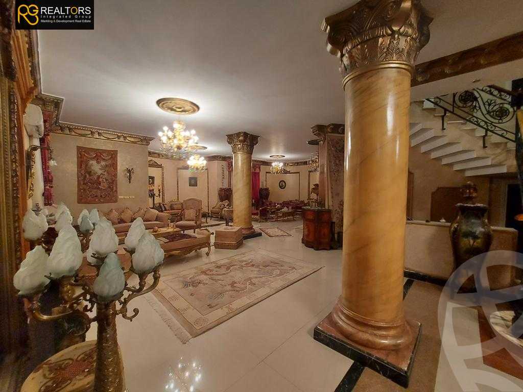 https://aqarmap.com.eg/ar/listing/5707639-for-sale-cairo-el-sheikh-zayed-city-compounds-el-yasmeen-compound