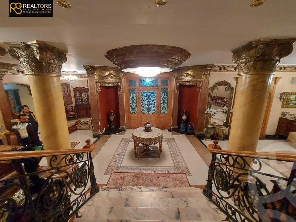 https://aqarmap.com.eg/ar/listing/5707639-for-sale-cairo-el-sheikh-zayed-city-compounds-el-yasmeen-compound