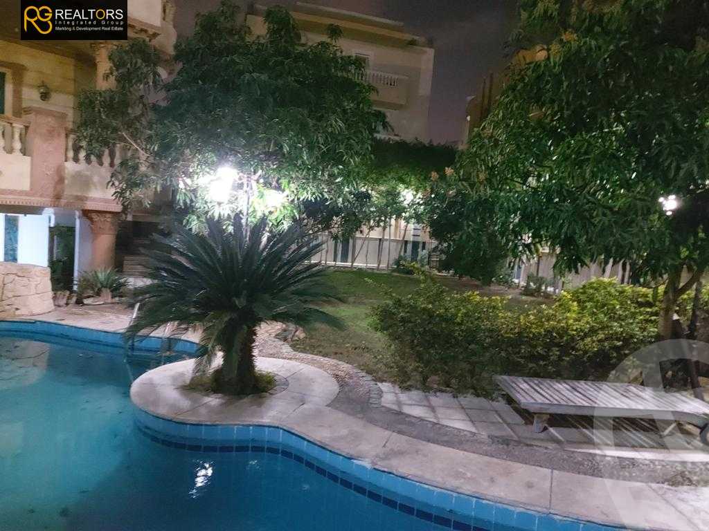 https://aqarmap.com.eg/ar/listing/5707639-for-sale-cairo-el-sheikh-zayed-city-compounds-el-yasmeen-compound