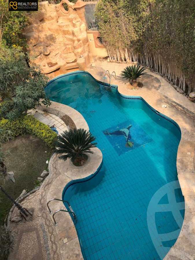 https://aqarmap.com.eg/ar/listing/5707639-for-sale-cairo-el-sheikh-zayed-city-compounds-el-yasmeen-compound