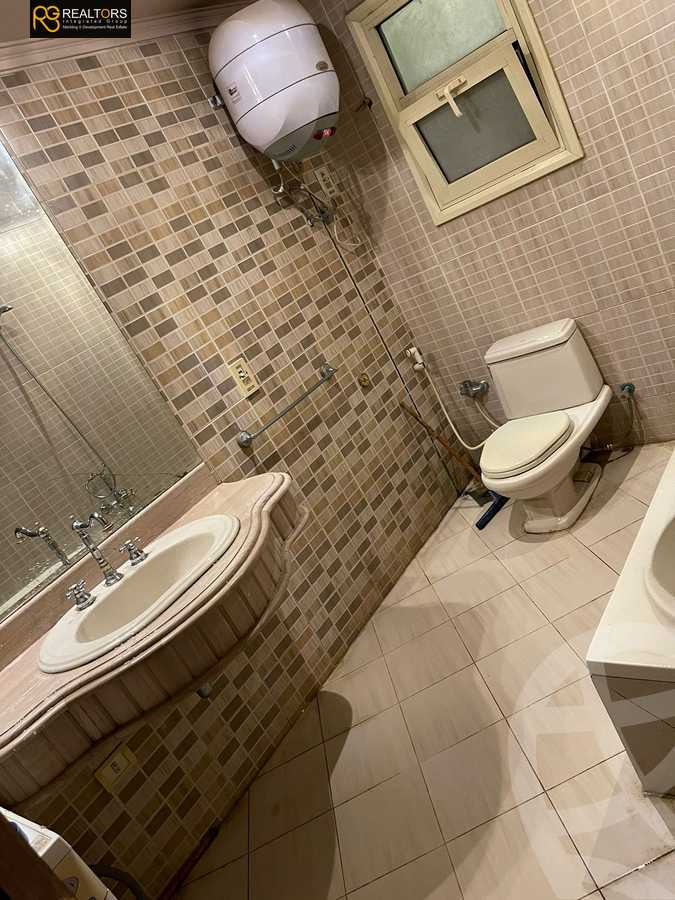 https://aqarmap.com.eg/en/listing/5707715-for-sale-cairo-el-sheikh-zayed-city-compounds-hadayek-el-mohandiseen