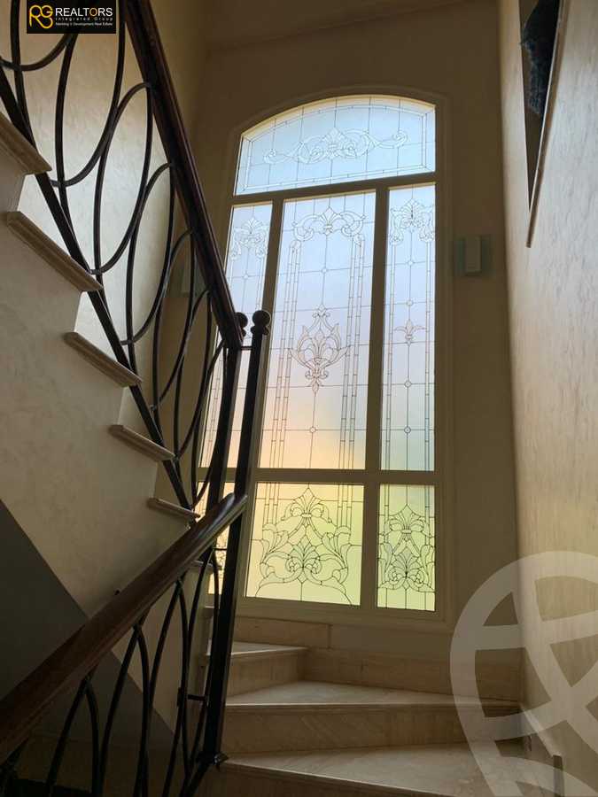 https://aqarmap.com.eg/ar/listing/5713276-for-sale-cairo-6th-of-october-compounds-pyramids-walk