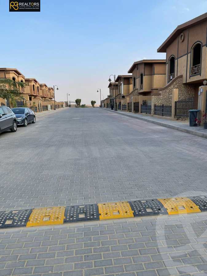 https://aqarmap.com.eg/ar/listing/5713276-for-sale-cairo-6th-of-october-compounds-pyramids-walk