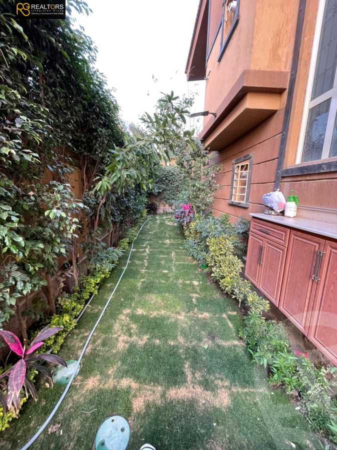 https://aqarmap.com.eg/ar/listing/5713276-for-sale-cairo-6th-of-october-compounds-pyramids-walk